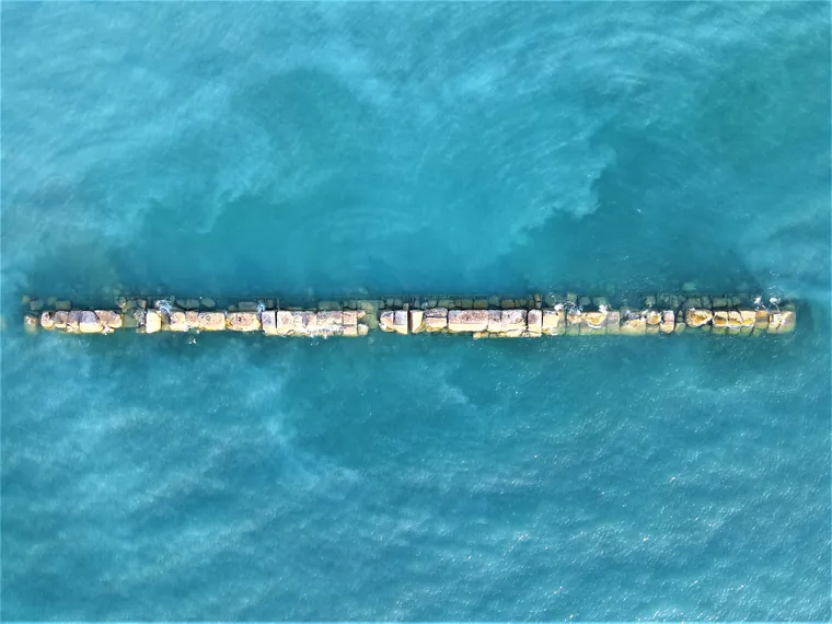 Breakwater barrier, Kincardine, Ontario